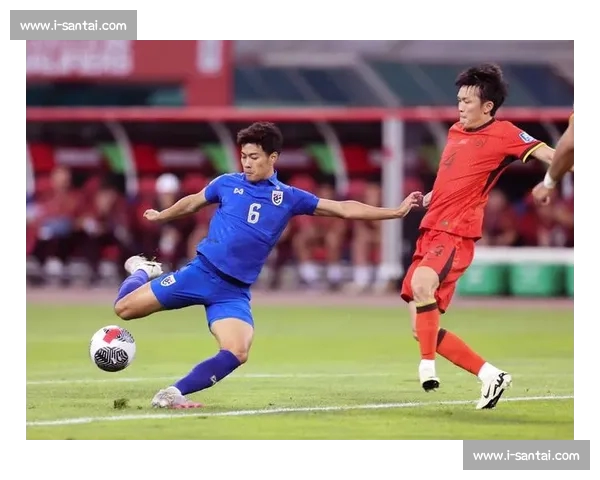 从战术执行到球员状态解析足球比赛胜负关键因素综合研究与实战影响 从战术执行到球员状态解析足球比赛胜负关键因素综合研究与实战影响