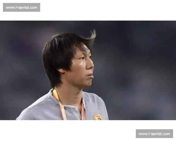 中国足球迎来新生机 国足主帅李铁重回执教岗位助力复兴 中国足球迎来新生机 国足主帅李铁重回执教岗位助力复兴